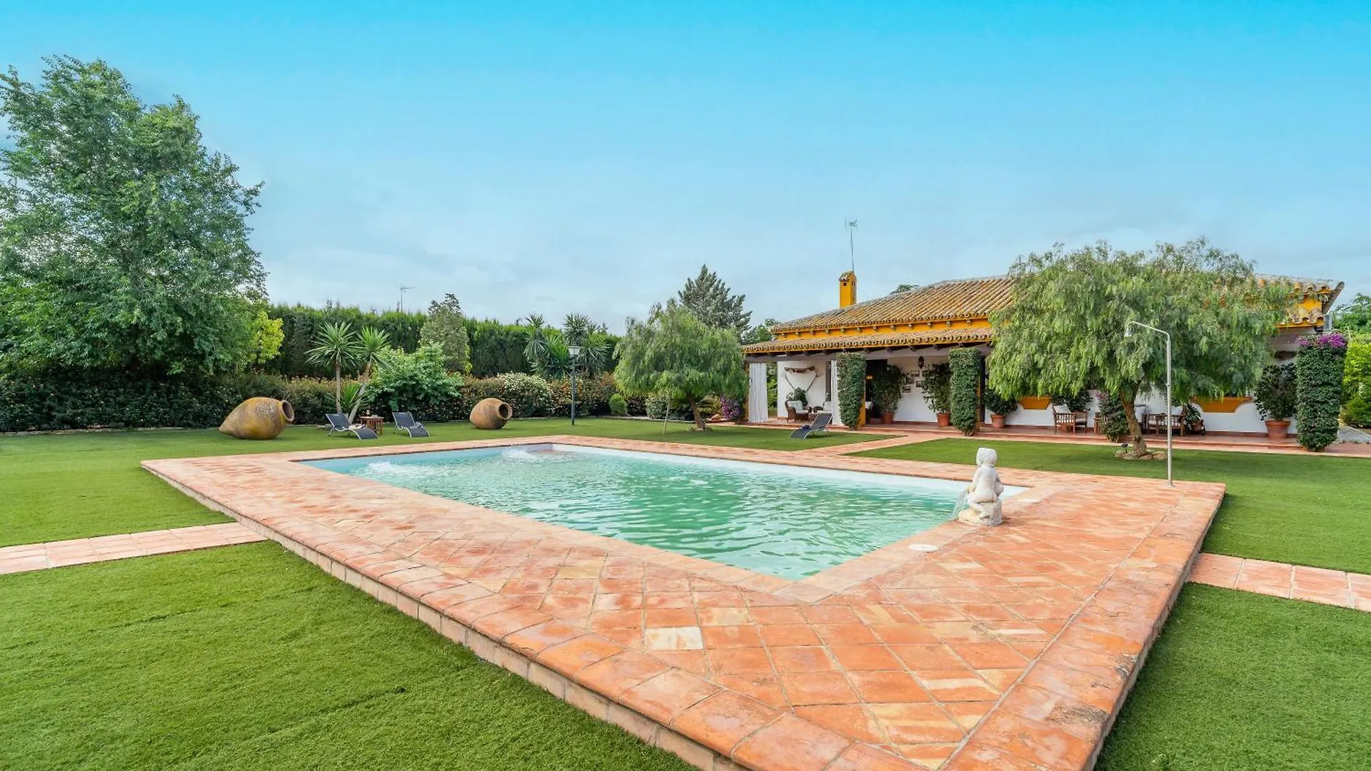Holiday home Casa Rural Azahares De Marchena